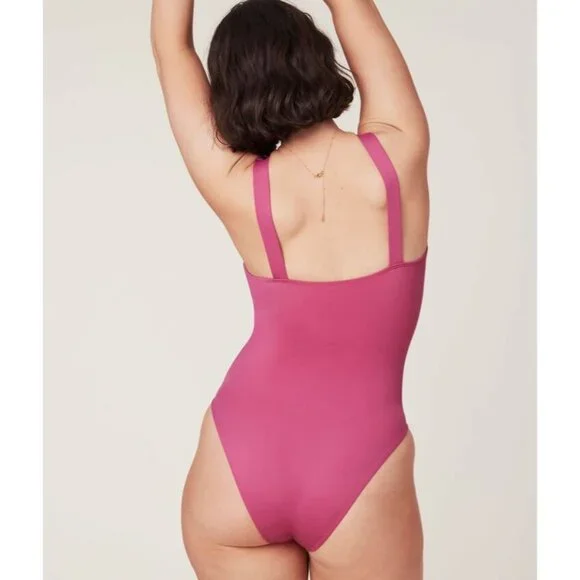 Andie Swim NWT The Capri One Piece Eco Nylon Orchid Classic Swimsuit size XS